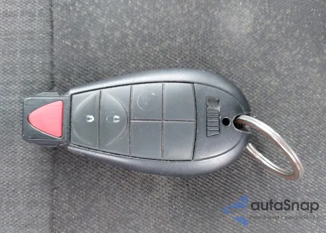 2016 Jeep Cherokee Latitude из США, поврежденный, VIN 1C4PJMCS0GW334438